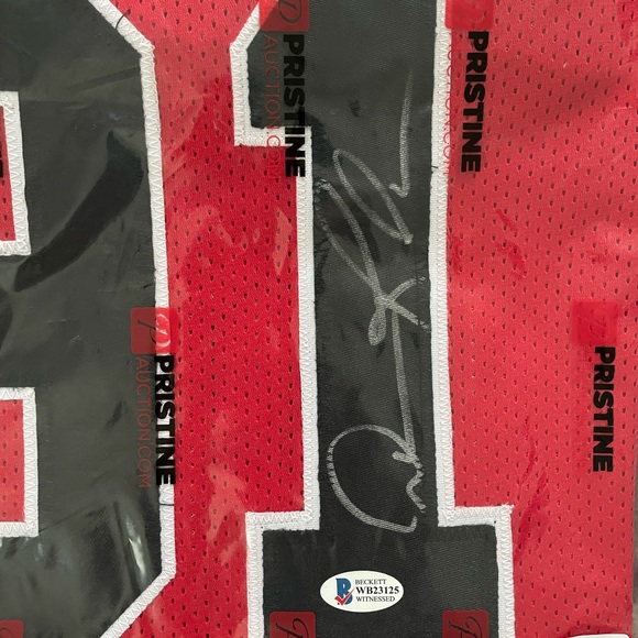 Dennis Rodman Autographed Jersey! - Picture 3 of 3